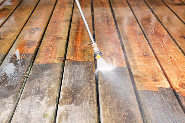 Best Patio and Deck Pressure Washing  in Tonawanda, NY